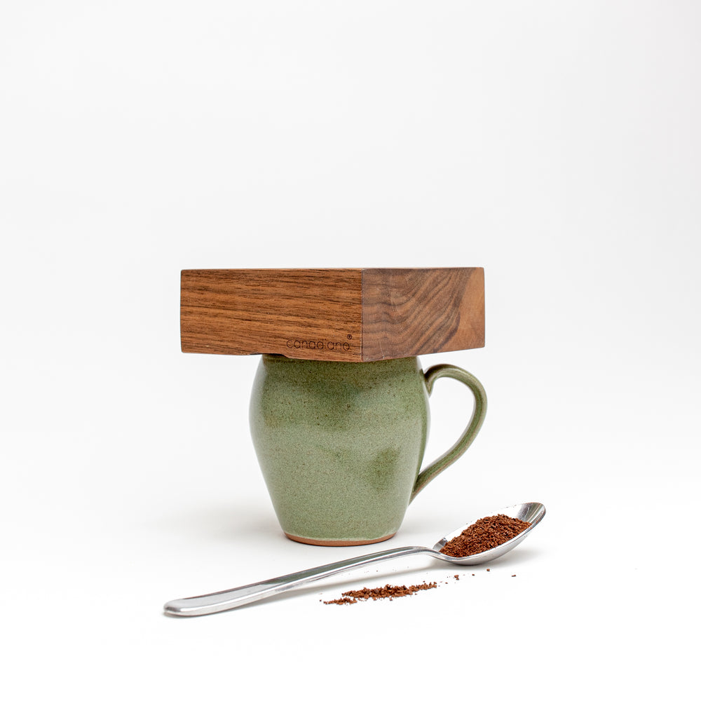 
                
                    Load image into Gallery viewer, Canadiano Wooden Pour-Over Coffee Maker
                
            